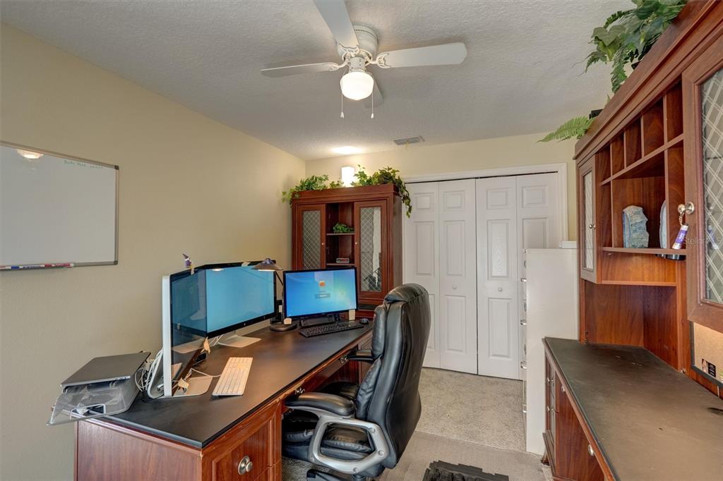 1063 Paseo Del Rio Northeast St. Petersburg, FL 33702 - Photo 25 of 54