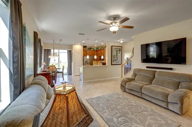 $449,900 | 1063 Paseo Del Rio Northeast, St. Petersburg, FL 33702