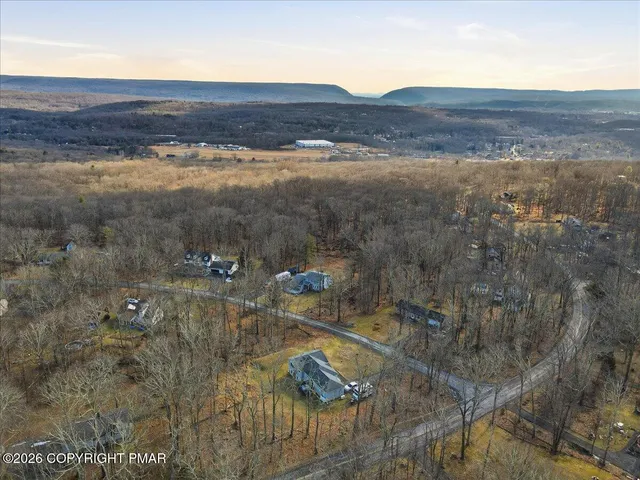 $399,000 | 152 Savage Trail, East Stroudsburg, PA 18301