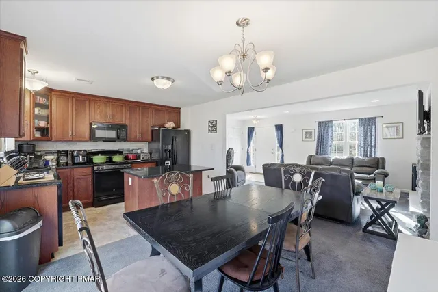 $399,000 | 152 Savage Trail, East Stroudsburg, PA 18301