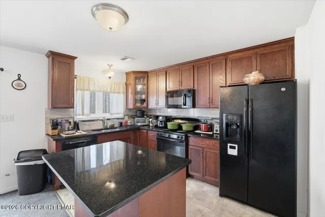 $399,000 | 152 Savage Trail, East Stroudsburg, PA 18301