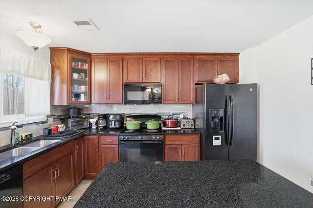 $399,000 | 152 Savage Trail, East Stroudsburg, PA 18301