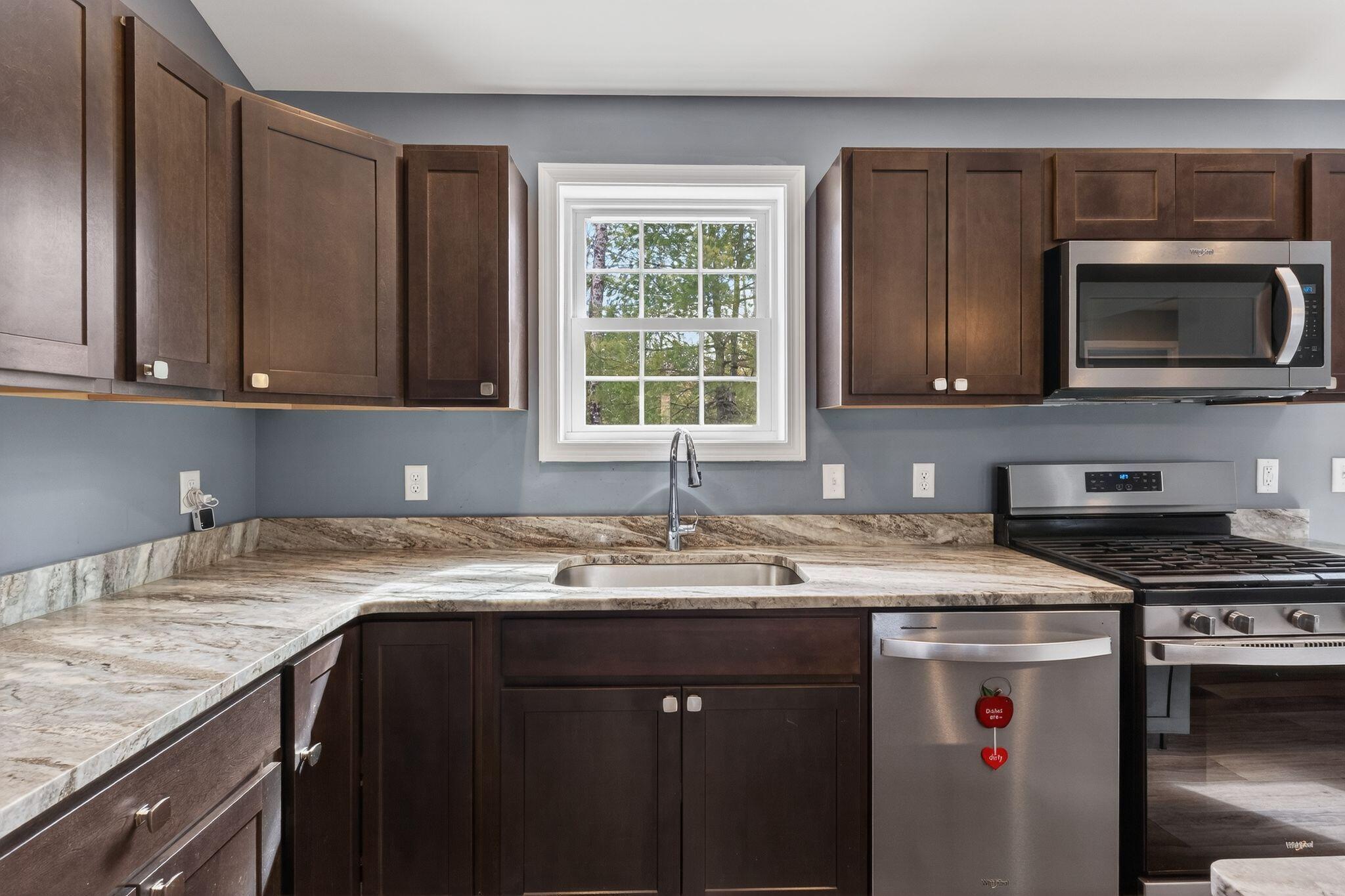 31 Meredith Drive Windham, ME 04062 - Photo 18 of 49 kitchen
