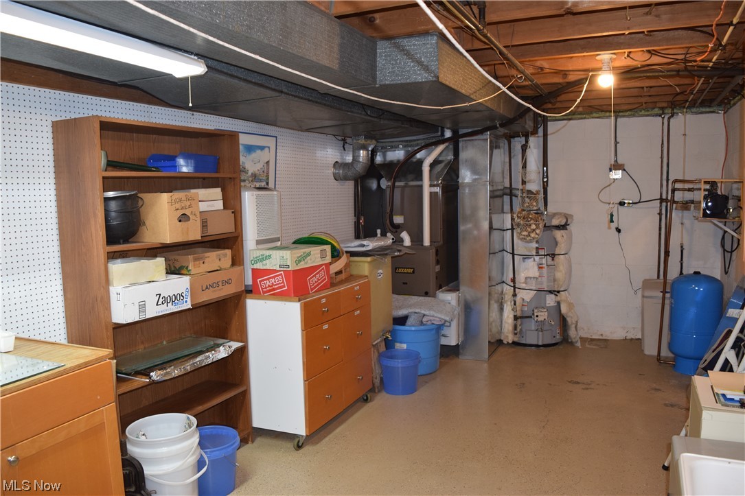 65578 Mathews Road Cambridge, OH 43725 - Photo 22 of 40 View of basement