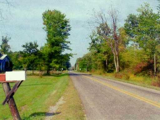 460 District Road Fredonia, PA 16124 - Photo 3 of 6