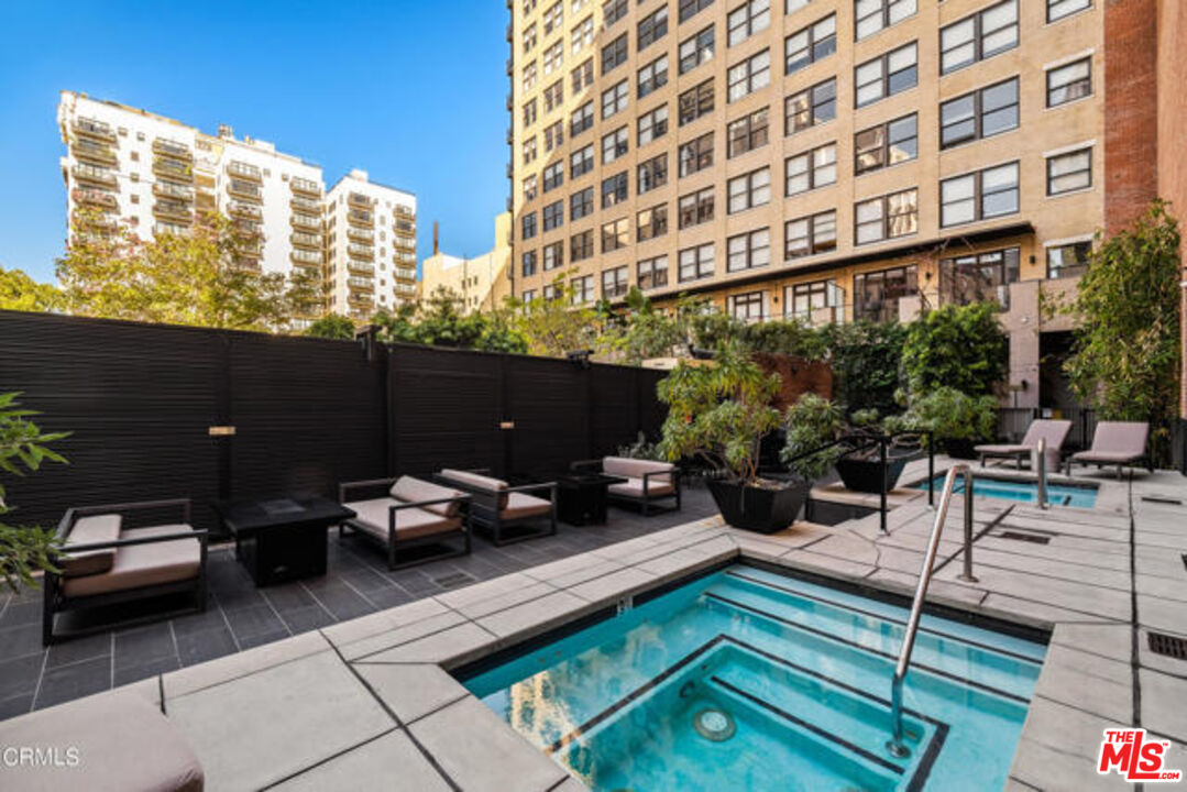 460 South Spring Street, Unit 601 Los Angeles, CA 90013 - Photo 18 of 18