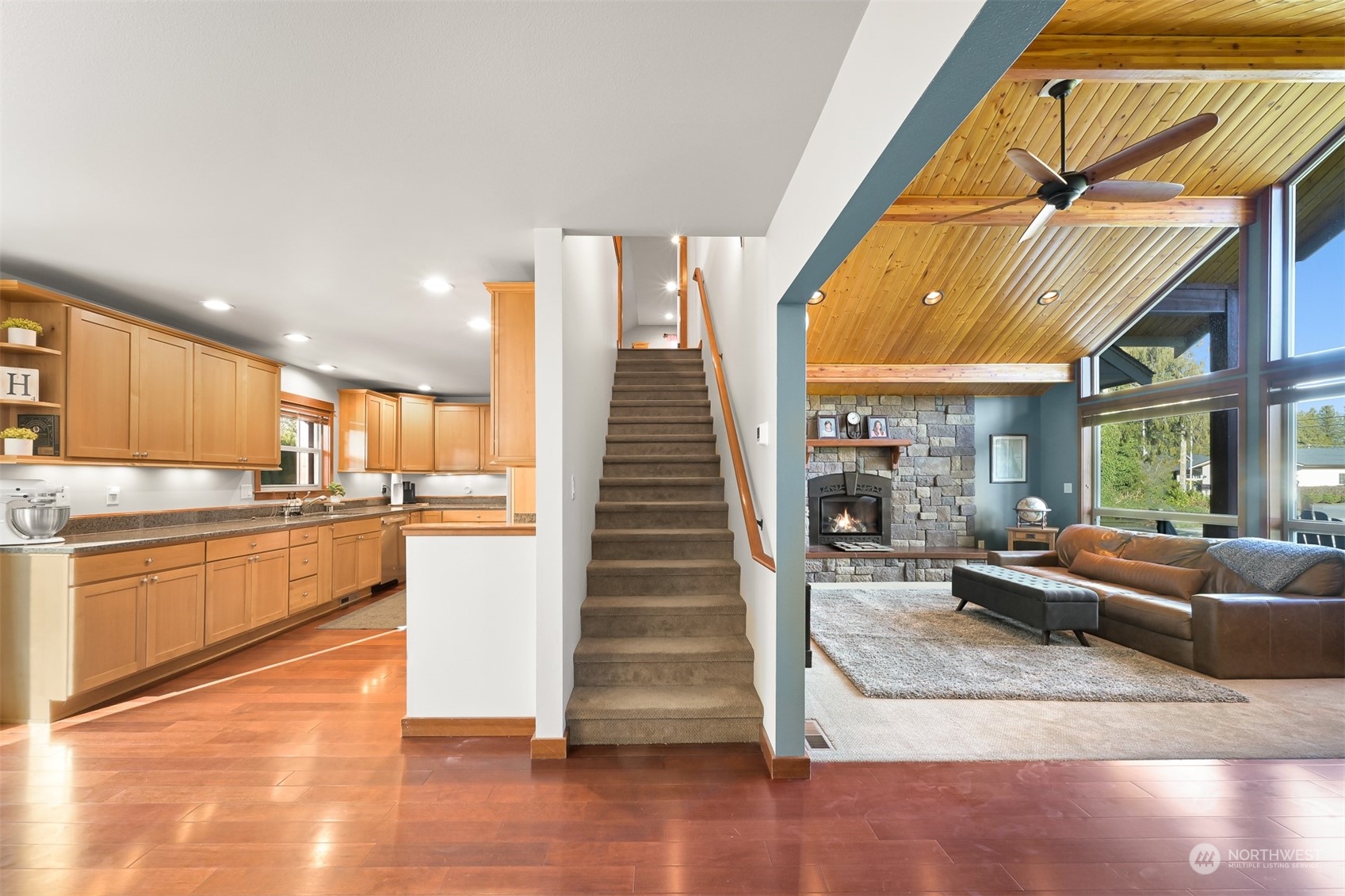 8367 Double Ditch Road Lynden, WA 98264 - Photo 7 of 40 Gallery Image 7