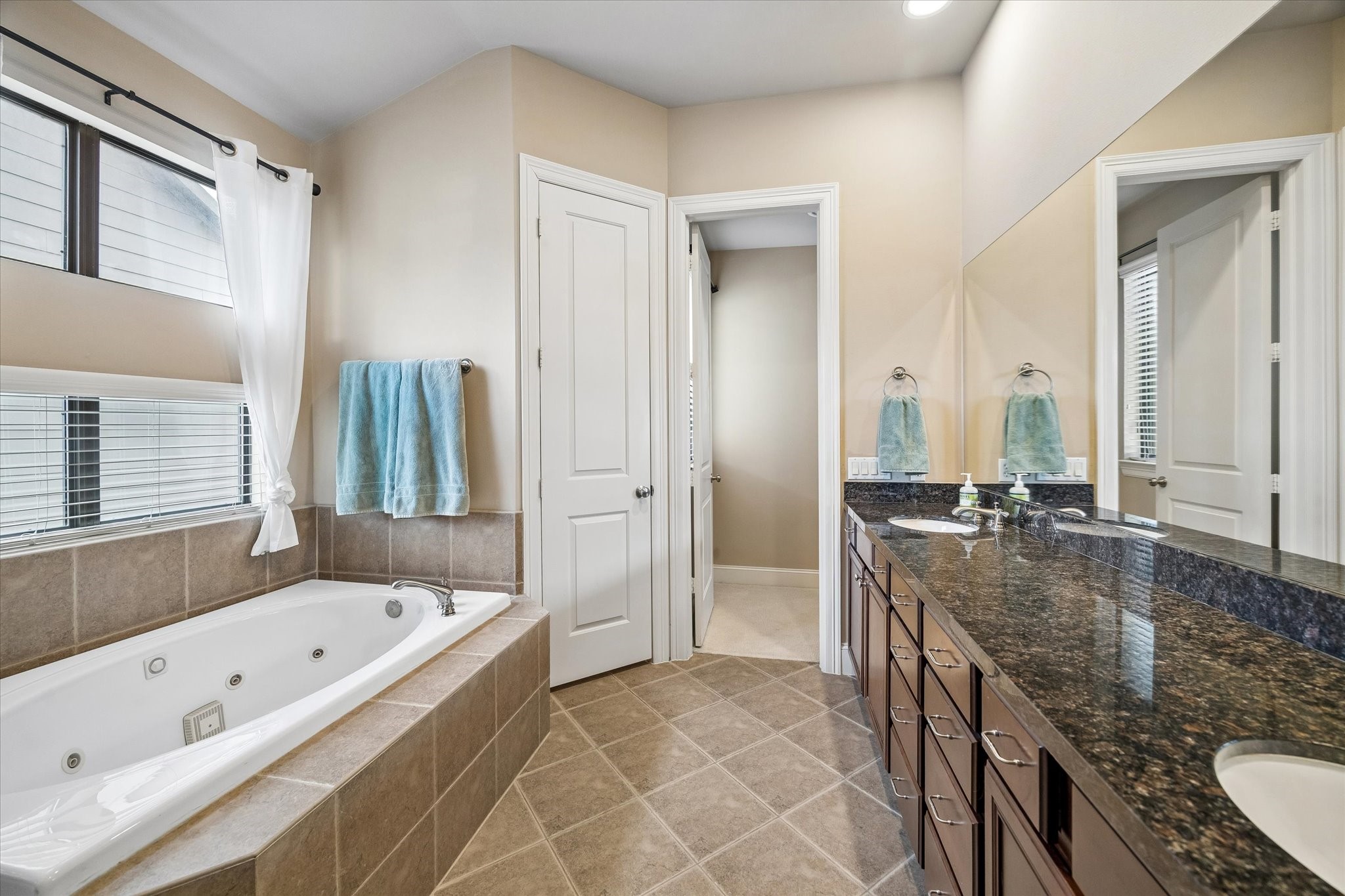 2848 Leeland Street Houston, TX 77003 - Photo 16 of 25
