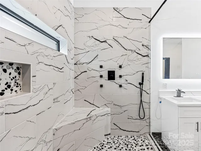 $1,699,500 | 74 Jeranna Road, Mills River, NC 28759