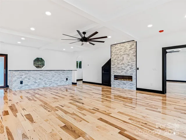 $1,699,500 | 74 Jeranna Road, Mills River, NC 28759