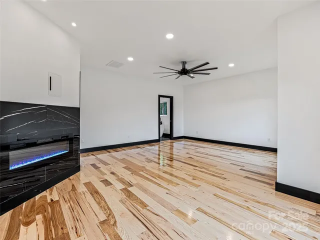 $1,699,500 | 74 Jeranna Road, Mills River, NC 28759