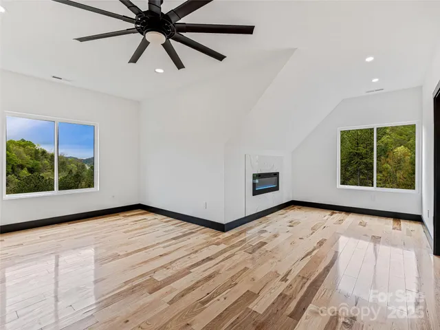 $1,699,500 | 74 Jeranna Road, Mills River, NC 28759