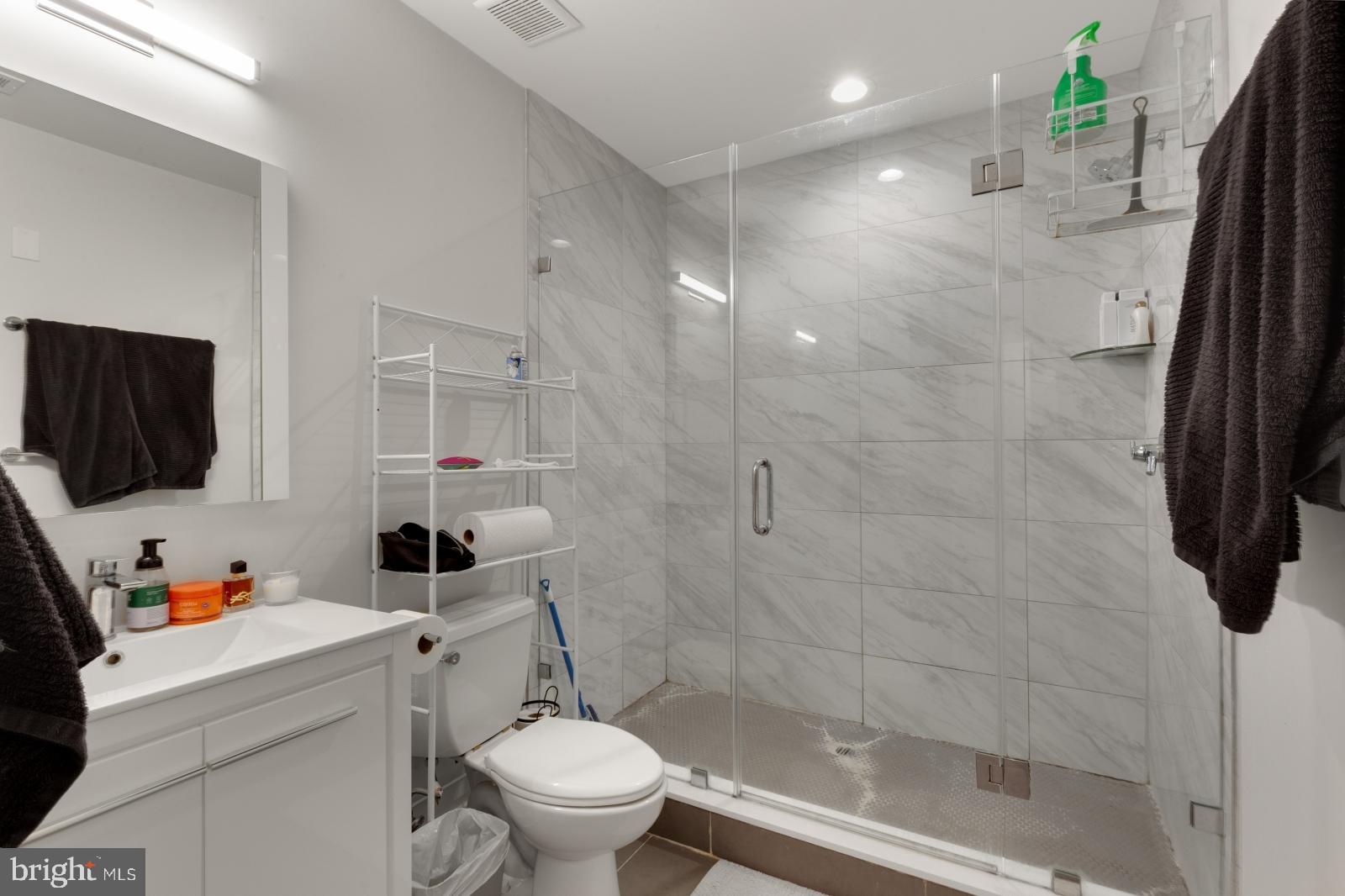 385 Martin Street, Unit 1F Philadelphia, PA 19128 - Photo 12 of 18