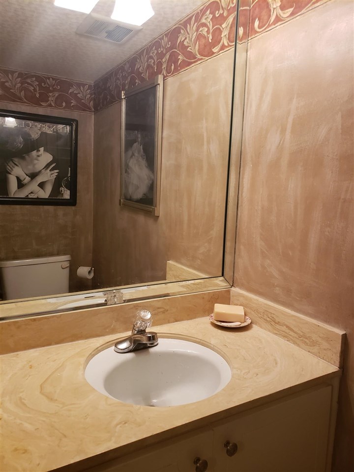 5686 Quince Road, Unit 8 Memphis, TN 38119 - Photo 7 of 8 Gallery Image 7