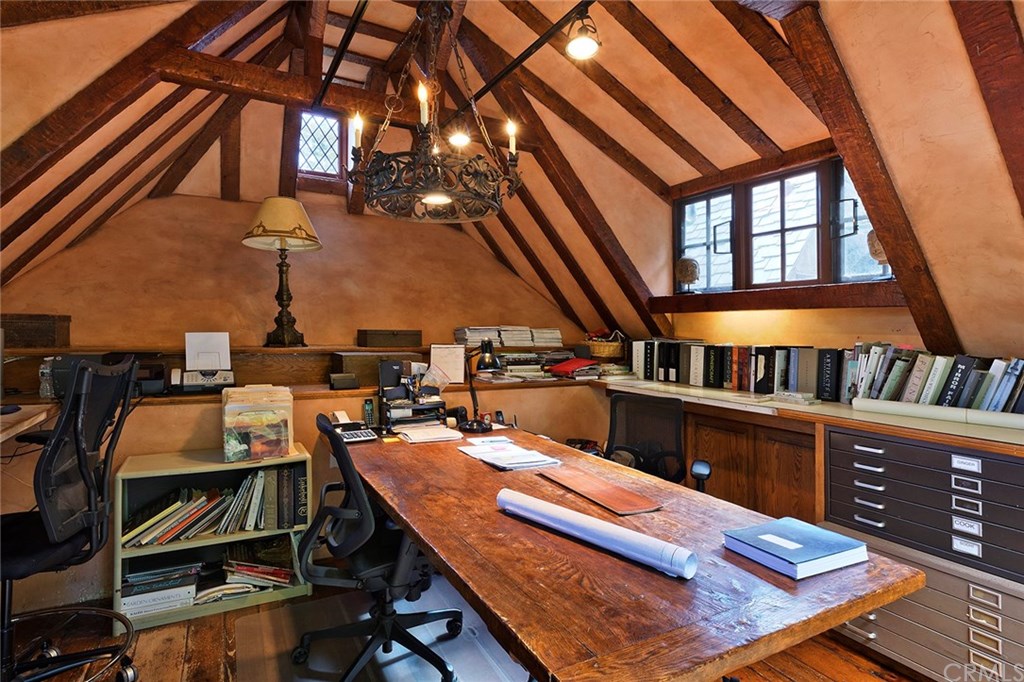 1864 Upper Rim Rock Road Laguna Beach, CA 92651 - Photo 19 of 37