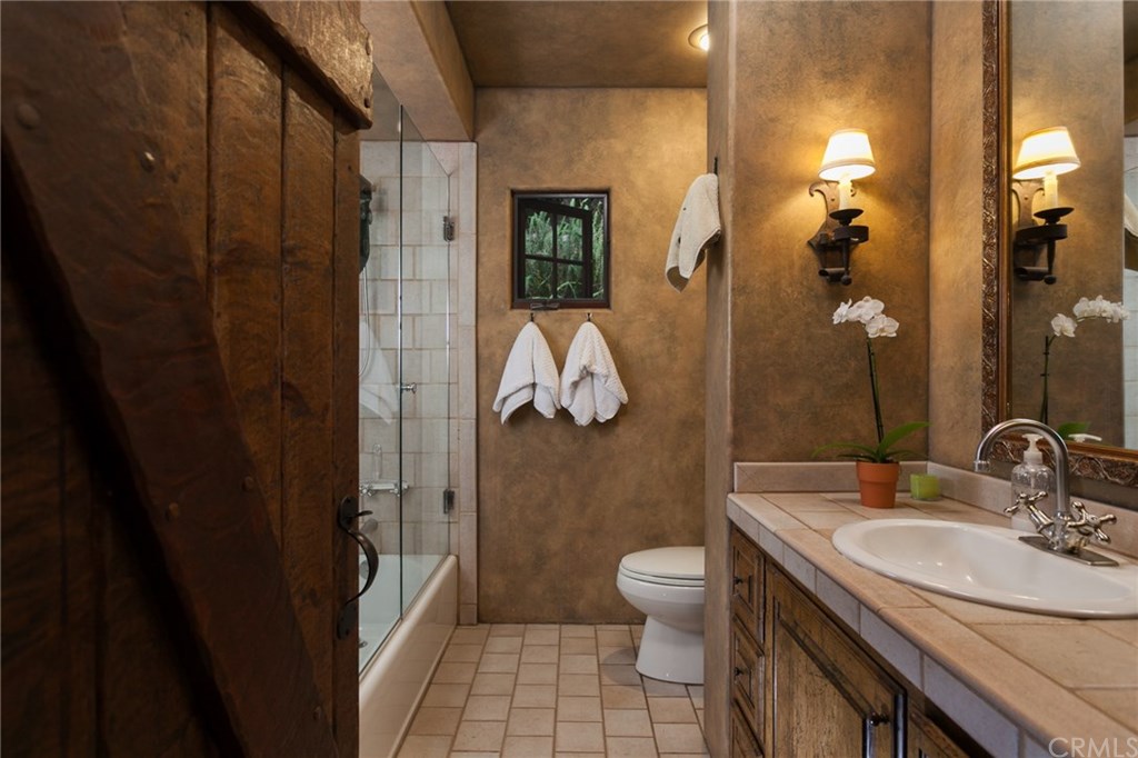 1864 Upper Rim Rock Road Laguna Beach, CA 92651 - Photo 22 of 37