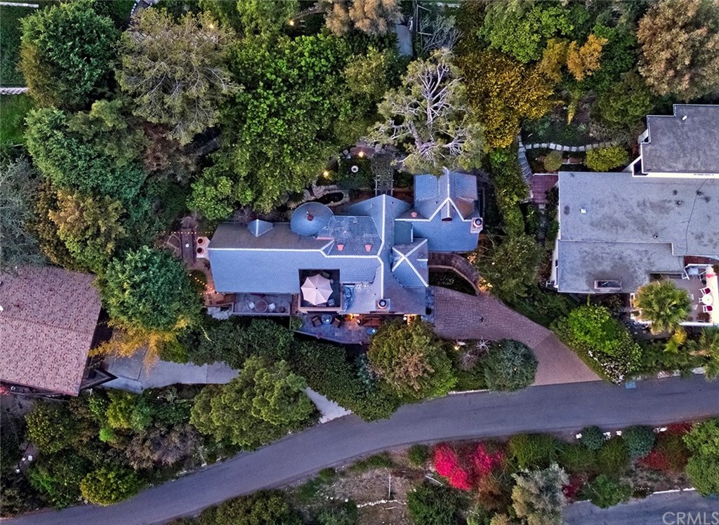 1864 Upper Rim Rock Road Laguna Beach, CA 92651 - Photo 25 of 37