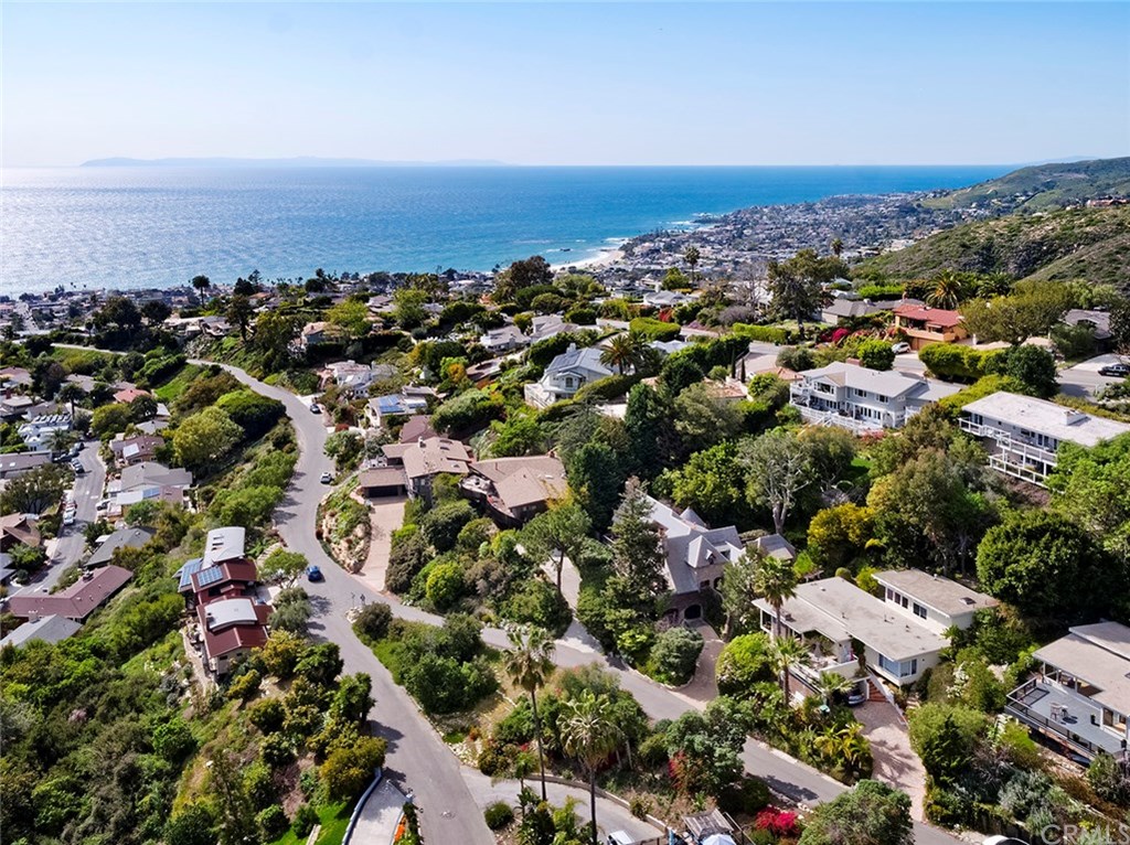 1864 Upper Rim Rock Road Laguna Beach, CA 92651 - Photo 33 of 37