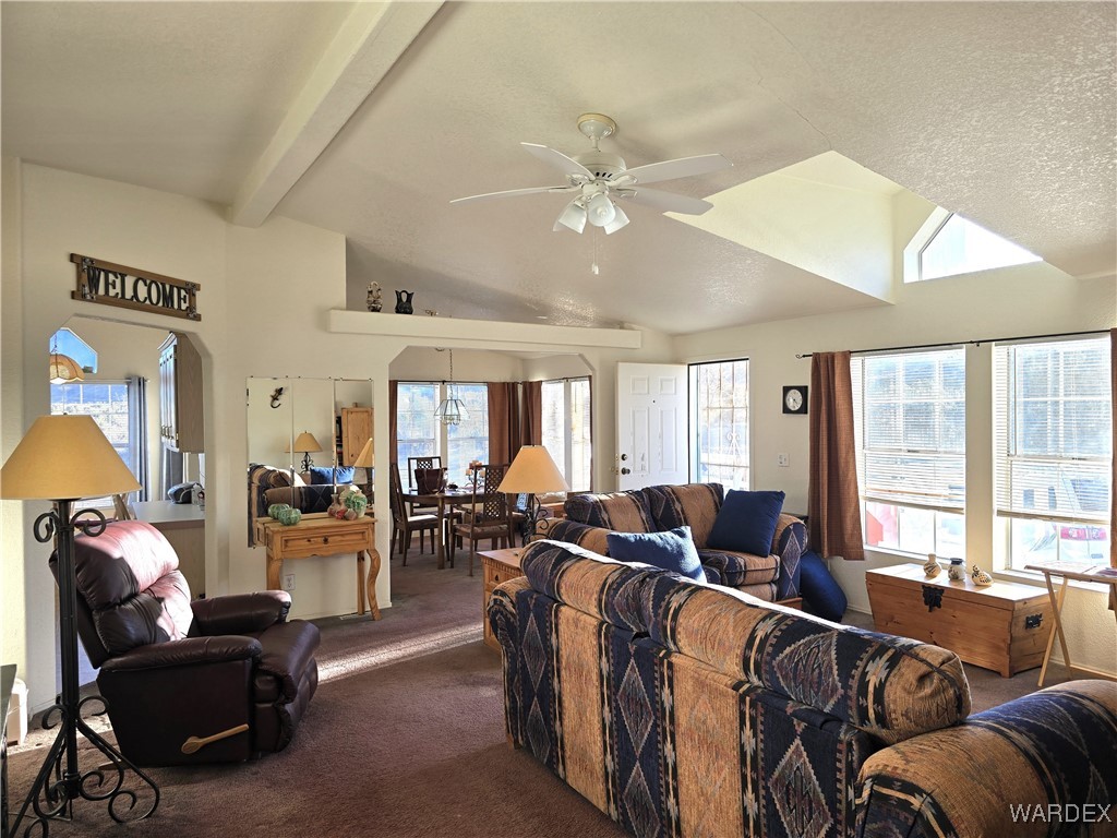 1630 Ganado Road Golden Valley, AZ 86413 - Photo 19 of 97 Living Room
