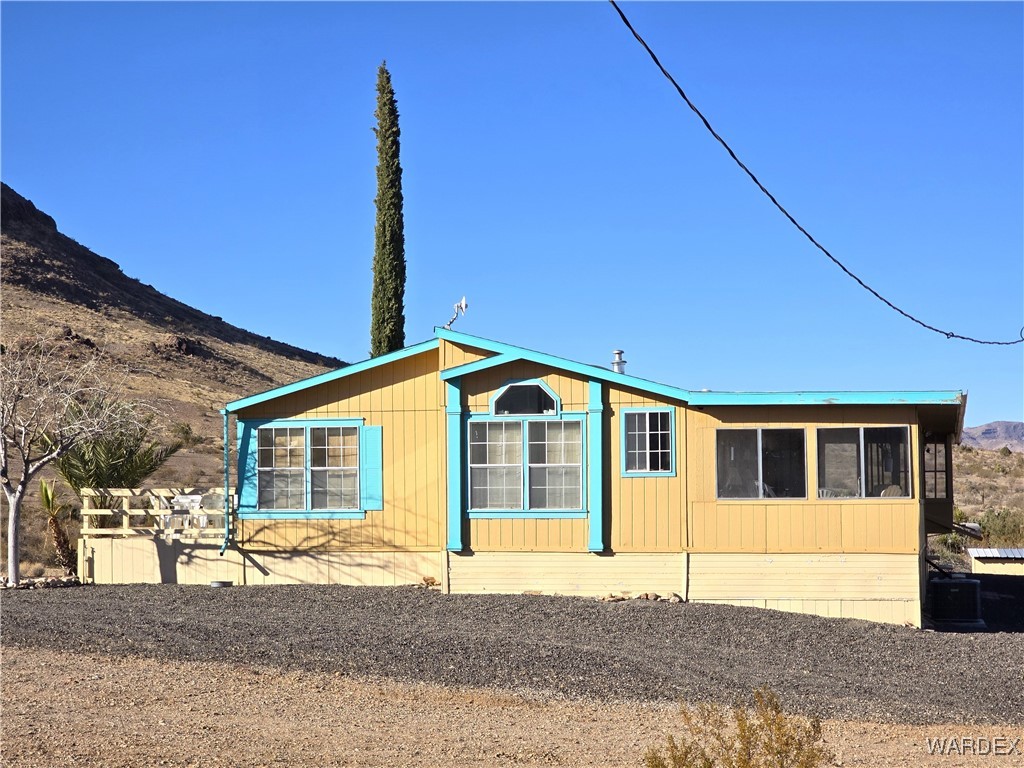 1630 Ganado Road Golden Valley, AZ 86413 - Photo 4 of 97 Side of Structure