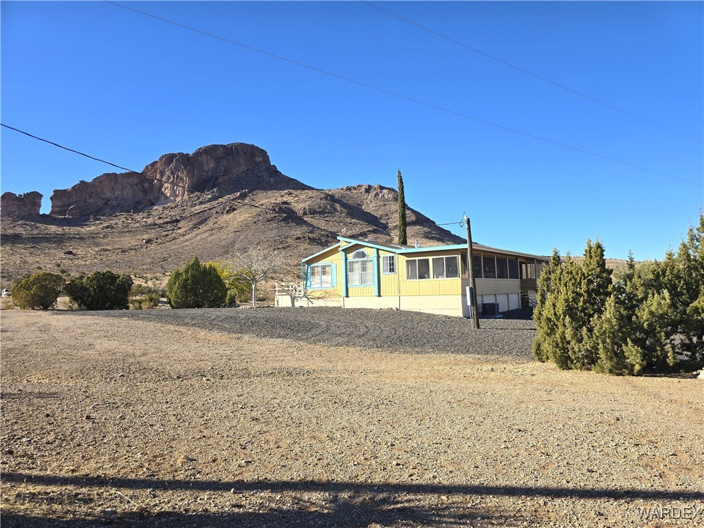 1630 Ganado Road Golden Valley, AZ 86413 - Photo 6 of 97 Side of Structure