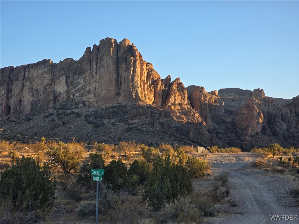1630 Ganado Road Golden Valley, AZ 86413 - Photo 83 of 97 View