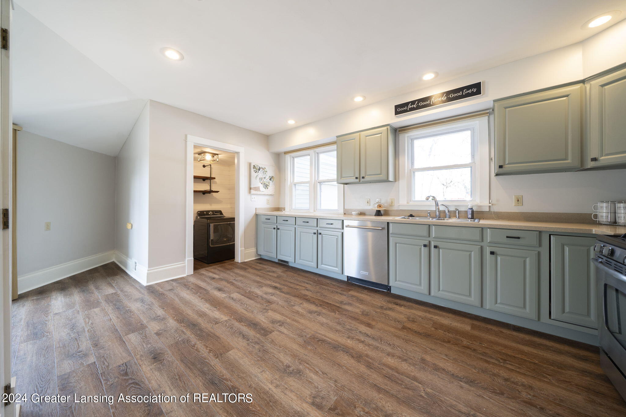2072 Hamilton Road Okemos, MI 48864 - Photo 16 of 52 16-web-or-mls-2072-hamilton-rd