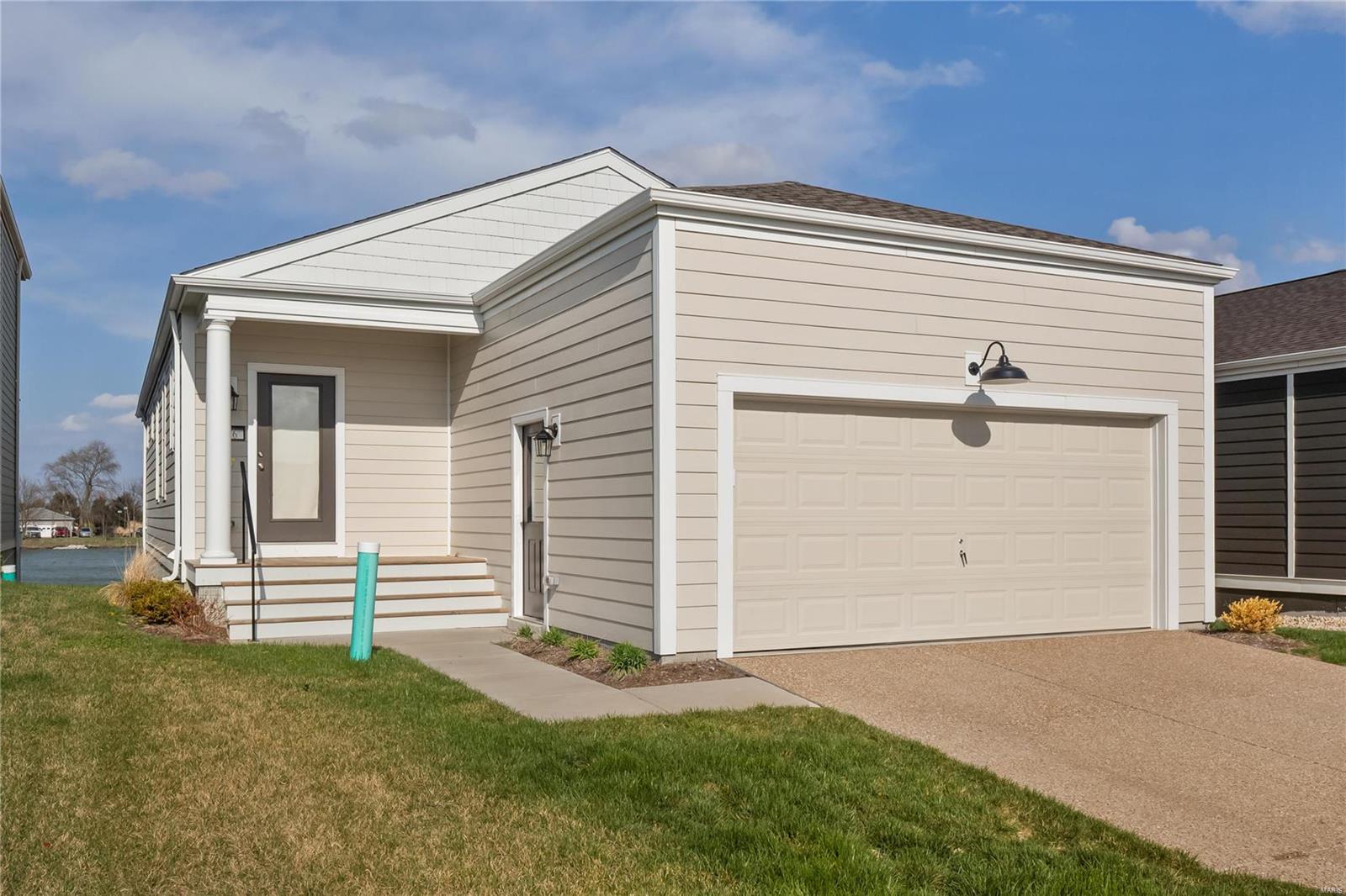 136 Front Lake Lane St. Charles, MO 63301 - Photo 3 of 28