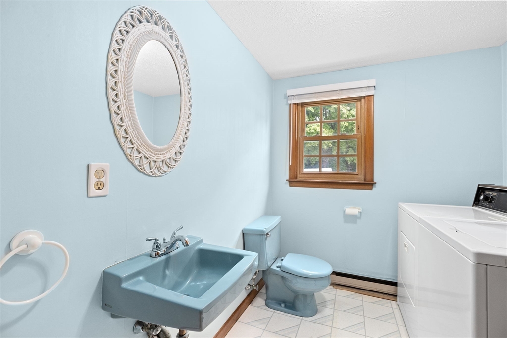 46 Hazel Avenue Scituate, MA 02066 - Photo 13 of 42