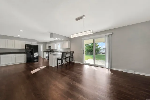 $299,500 | 203 South Willard Street, Fort Branch, IN 47648