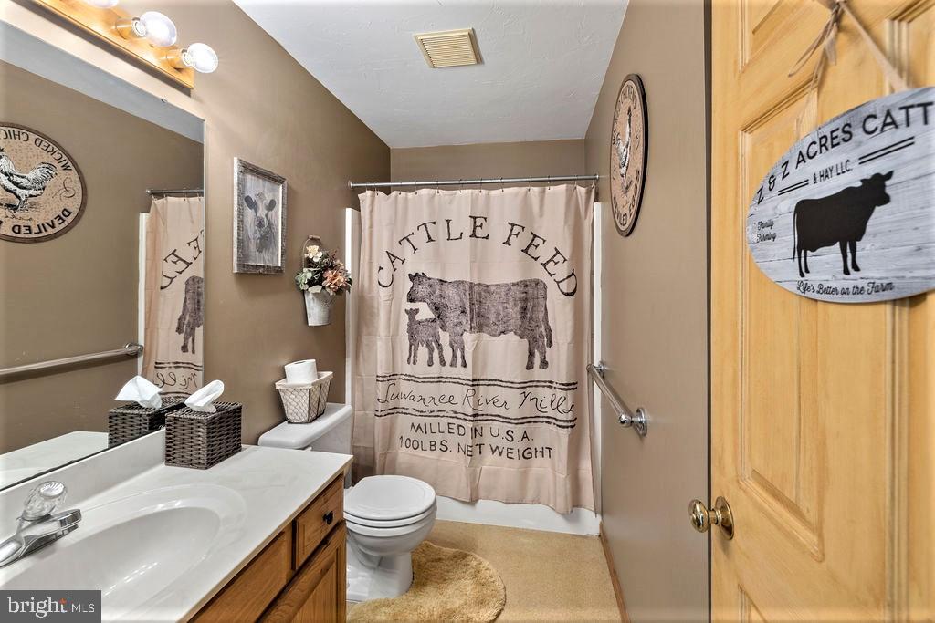 3250 Schoolhouse Road Dover, PA 17315 - Photo 21 of 44 Gallery Image 21
