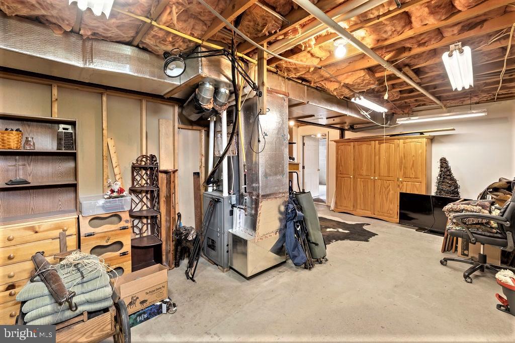 3250 Schoolhouse Road Dover, PA 17315 - Photo 31 of 44 Gallery Image 31