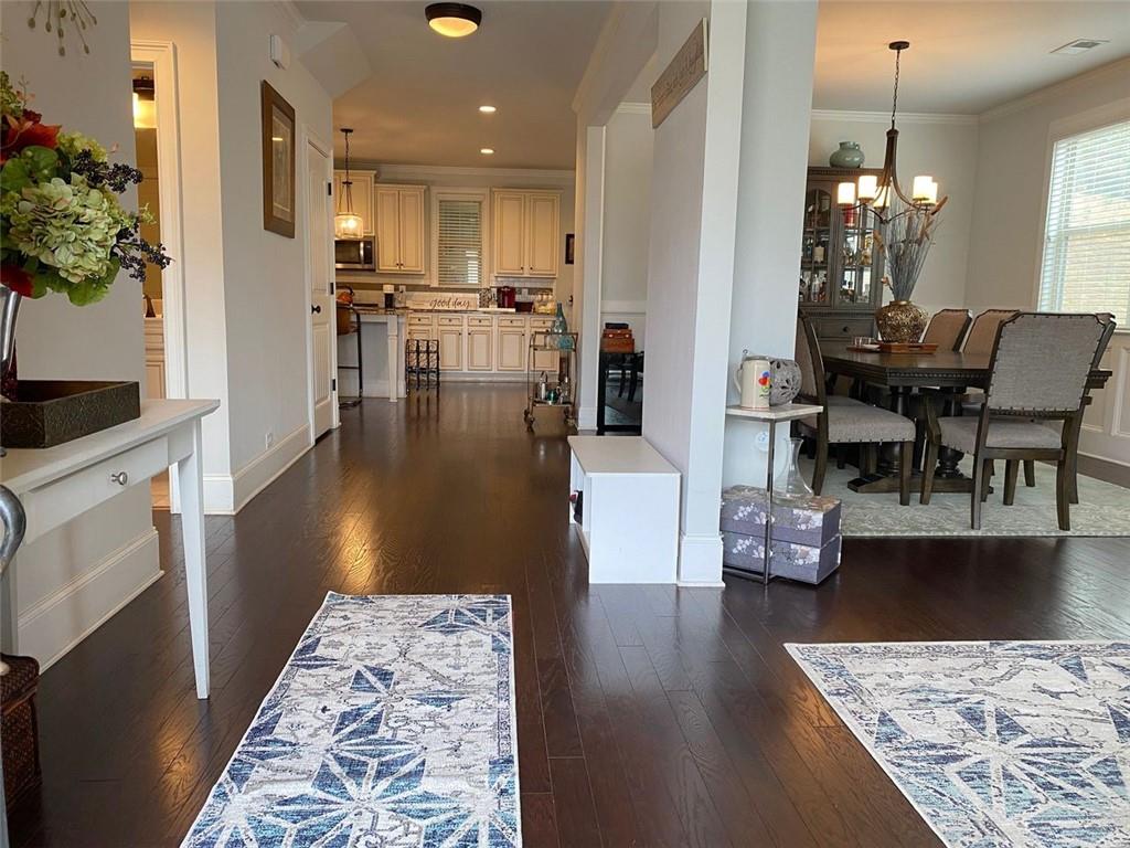 4806 Ralin Court Southwest Atlanta, GA 30331 - Photo 8 of 104