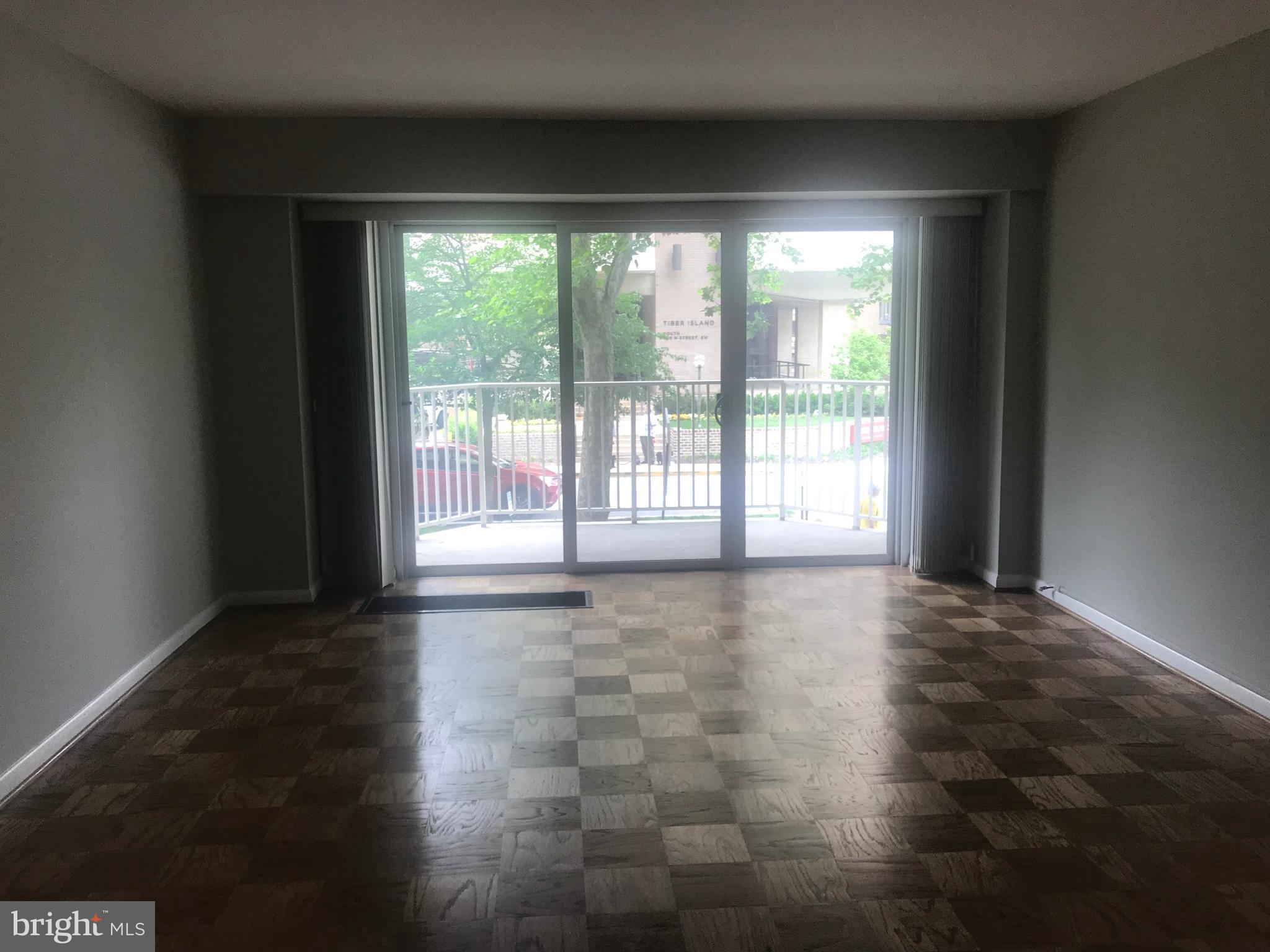 560 N Street Southwest, Unit N113 Washington, DC 20024 - Photo 5 of 12