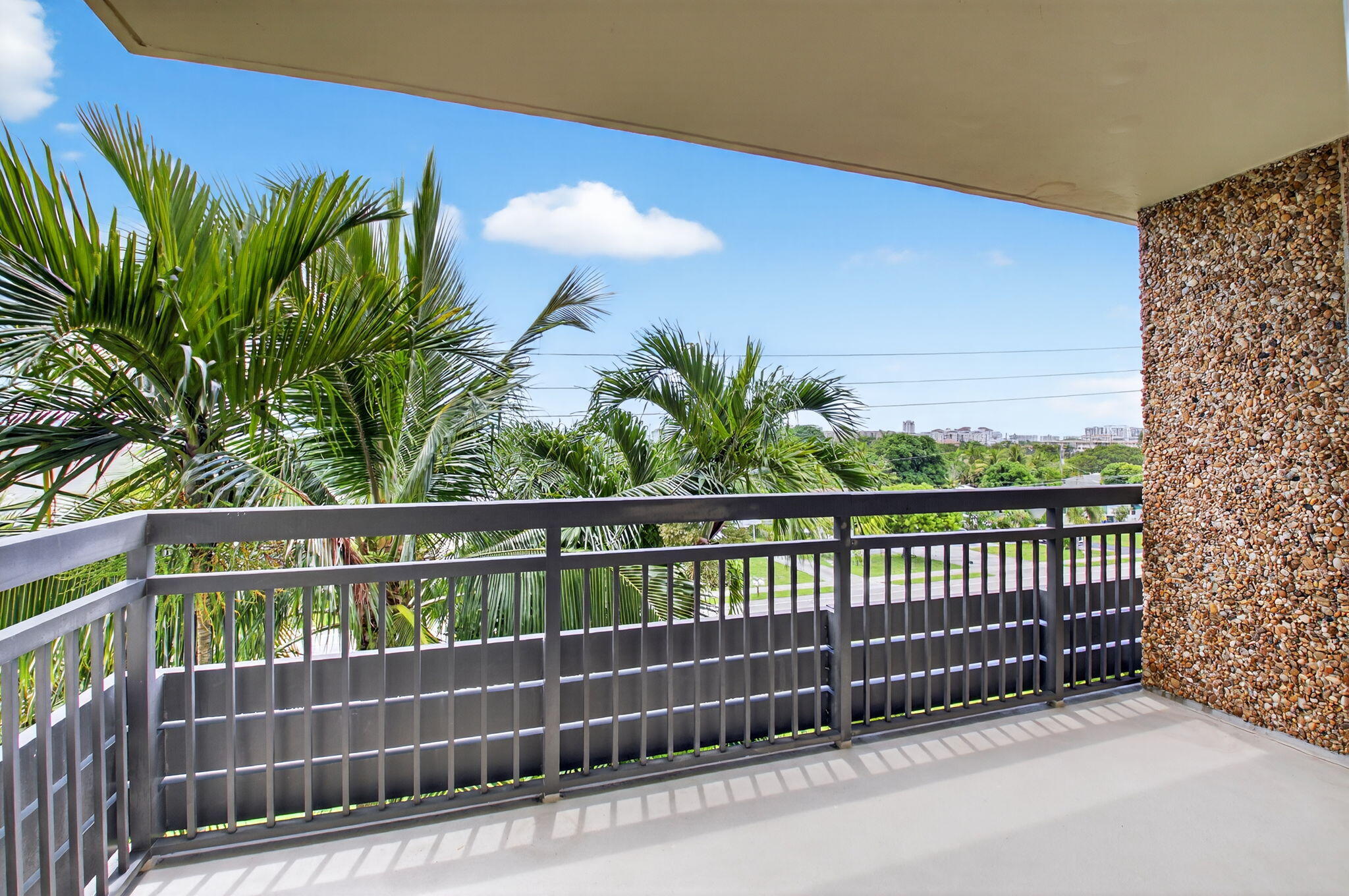 555 Northwest 4th Avenue, Unit 4230 Boca Raton, FL 33432 - Photo 8 of 38 a view of a roof deck