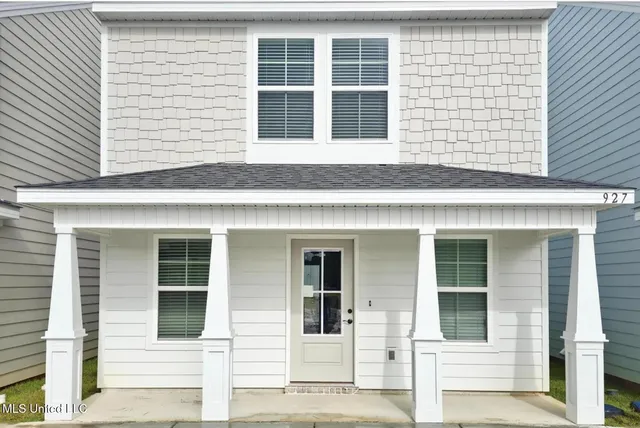 $1,950 | 905 Motsie Road, Biloxi, MS 39532