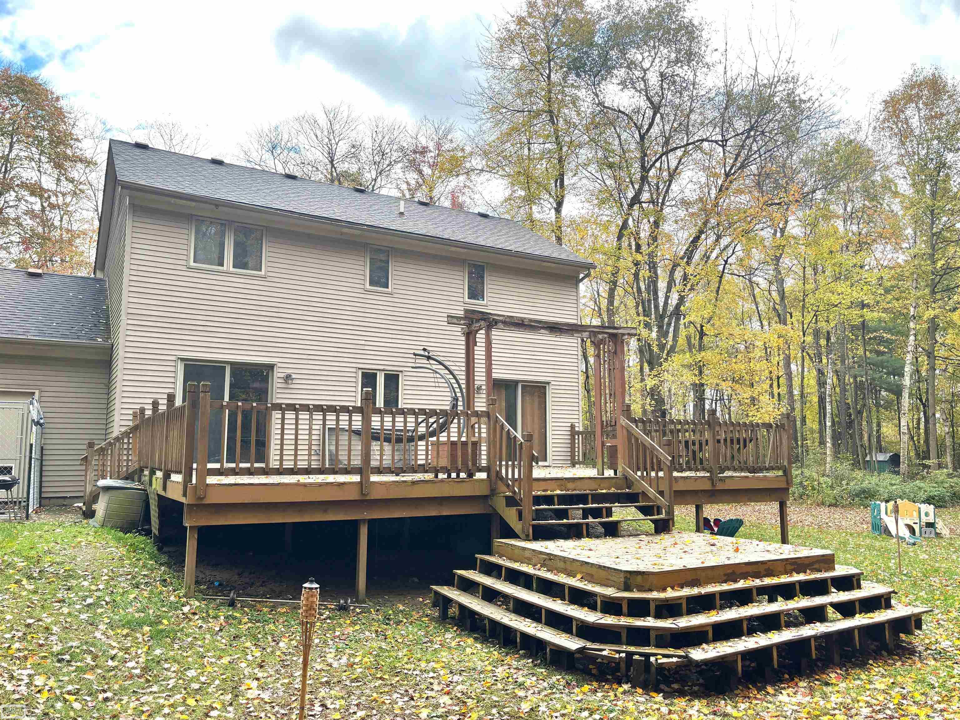 5473 Quain Road Emmett, MI 48022 - Photo 2 of 54 Gallery Image 2