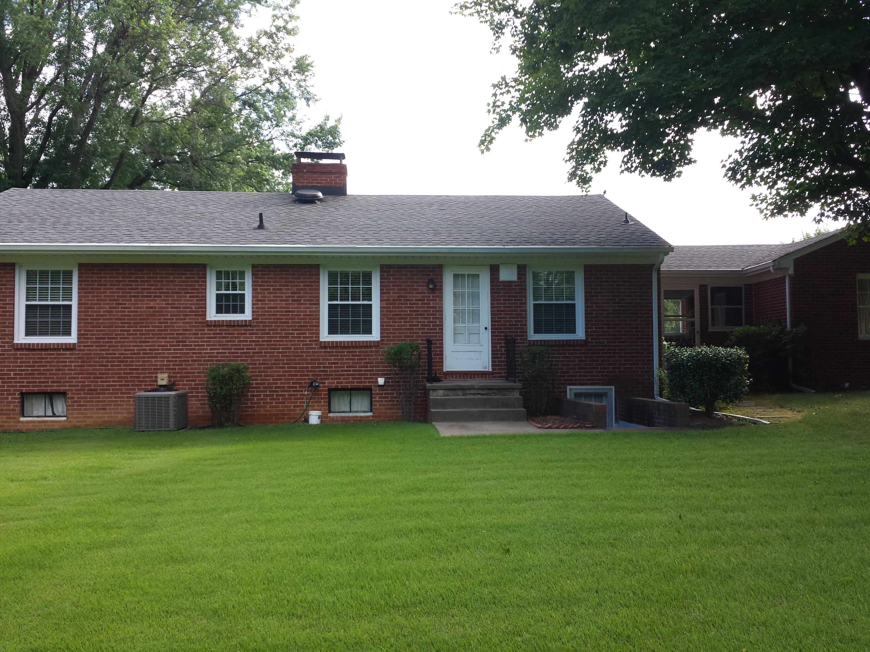2033 Darlington Road Southwest Roanoke, VA 24018 - Photo 26 of 26 20150622_093733