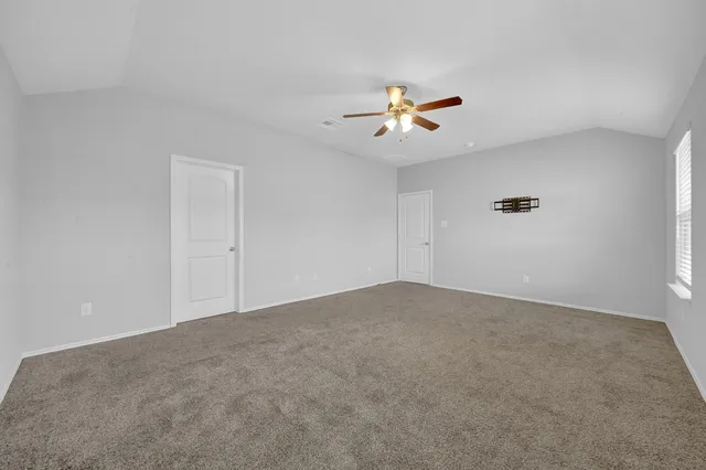 $1,950 | 18271 Woodpecker Trail, New Caney, TX 77357