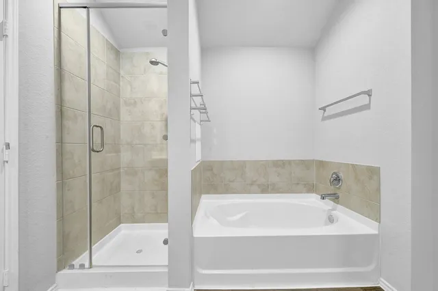 $1,950 | 18271 Woodpecker Trail, New Caney, TX 77357