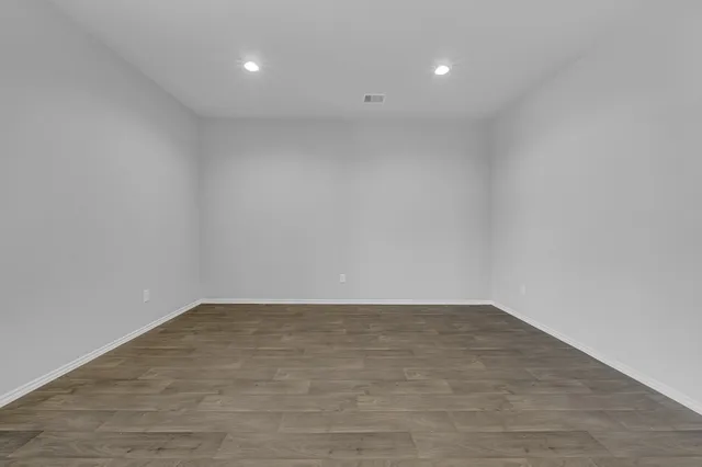 $1,950 | 18271 Woodpecker Trail, New Caney, TX 77357