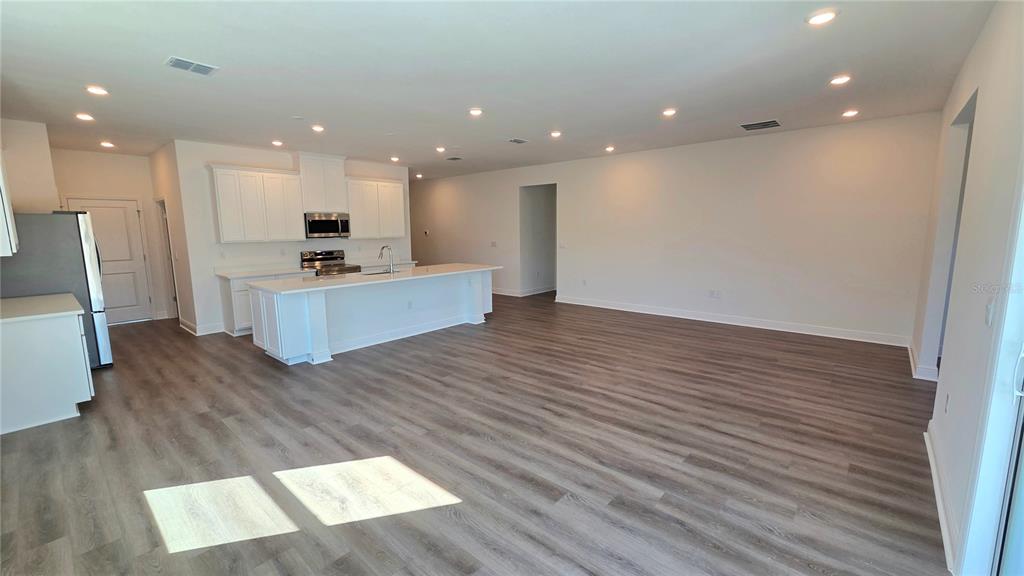 9427 Lakeview Court Spring Hill, FL 34608 - Photo 8 of 41