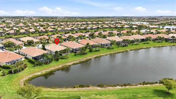 $565,000 | 19369 Jacinda Street, Venice, FL 34293