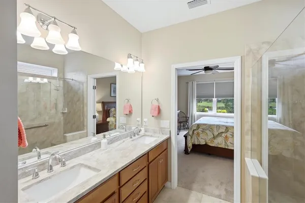 $565,000 | 19369 Jacinda Street, Venice, FL 34293
