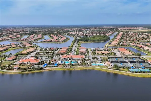 $565,000 | 19369 Jacinda Street, Venice, FL 34293