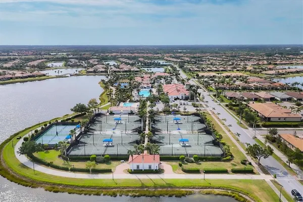 $565,000 | 19369 Jacinda Street, Venice, FL 34293
