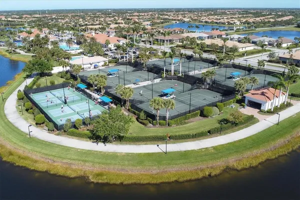 $565,000 | 19369 Jacinda Street, Venice, FL 34293