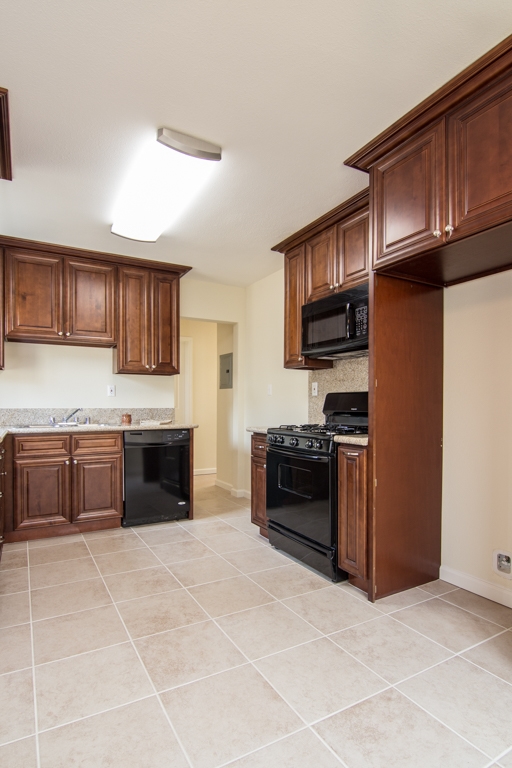 553 Ammunition Road Fallbrook, CA 92028 - Photo 22 of 25