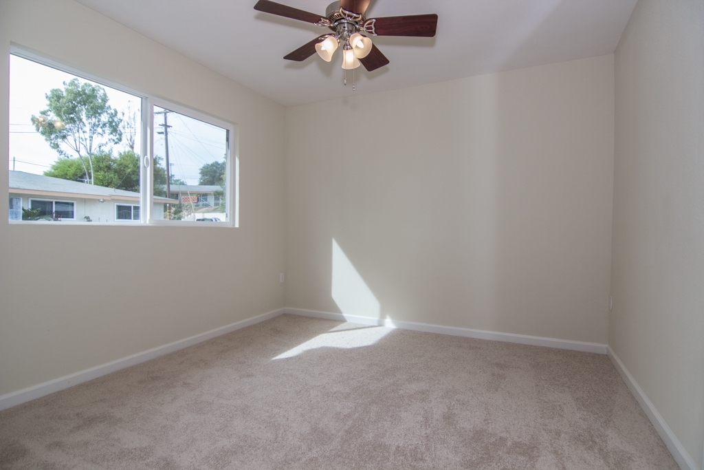 553 Ammunition Road Fallbrook, CA 92028 - Photo 9 of 25