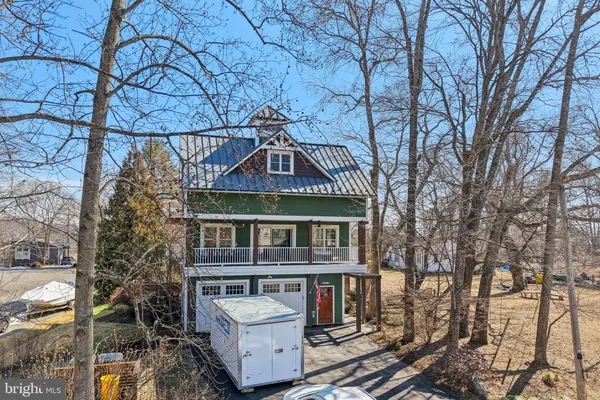 $899,999 | 2941 Southaven Drive, Annapolis, MD 21401